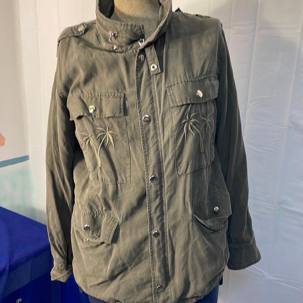 Honey punch light jacket size small